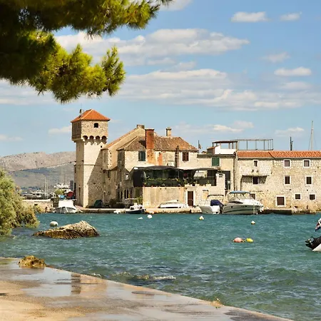 Lemon * Kastela