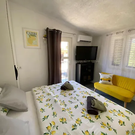 Lemon Apartman